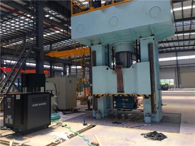 高溫油溫機(jī)在碳纖維成型中控溫作用，問「歐能機(jī)械」