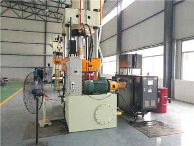 高溫油式模溫機(jī)生產(chǎn)廠家，五星售后選「歐能機(jī)械」